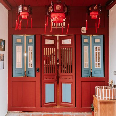 鹿港老街十三號民宿 Lukang Esterno foto